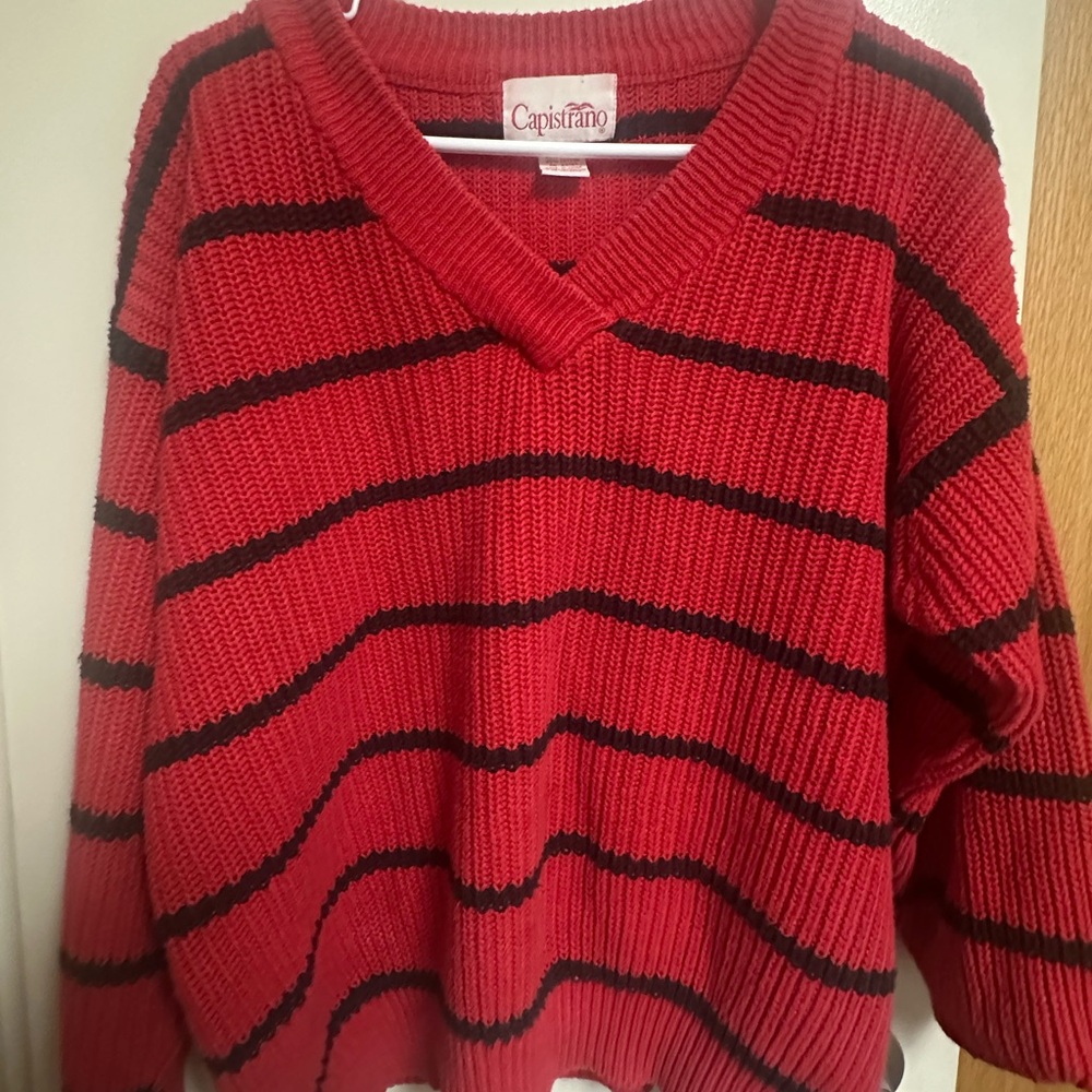 Capistrano red vintage sweater